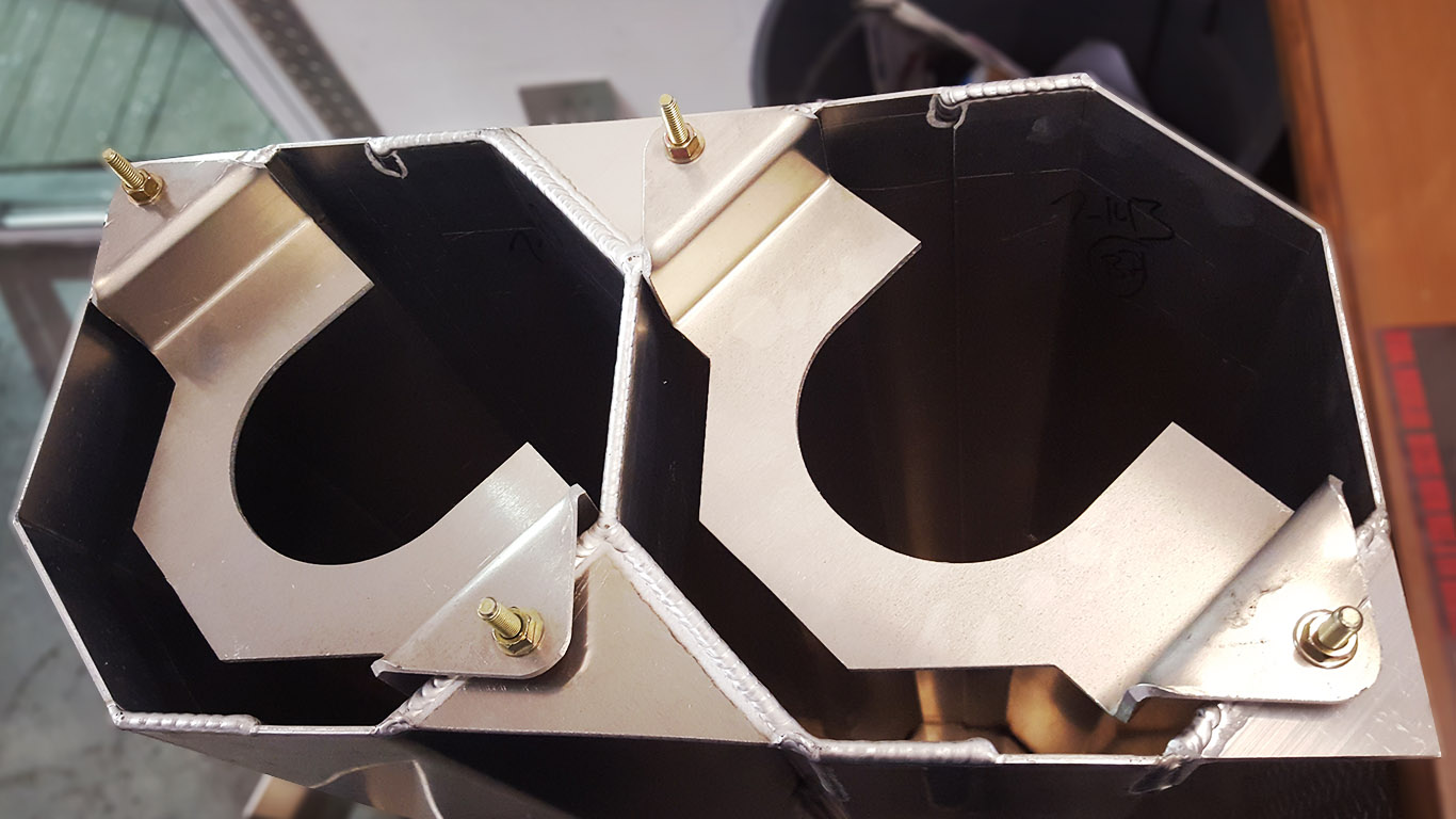 Horizontal Dual Oxygen Cylinder Bracket - Image 6