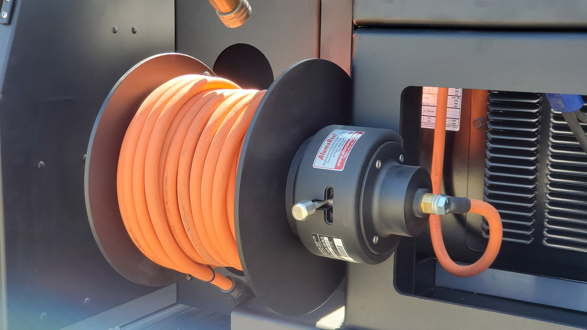 WCR-100V2 Welding Cable Reel (Black) - Image 2