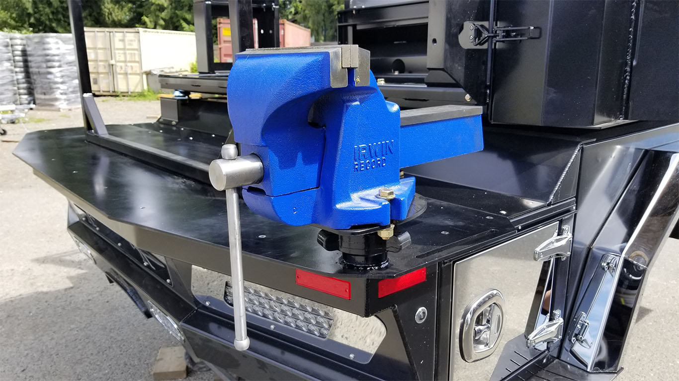 Weld-On Quick-Release Vise Mount Adapter - Image 3