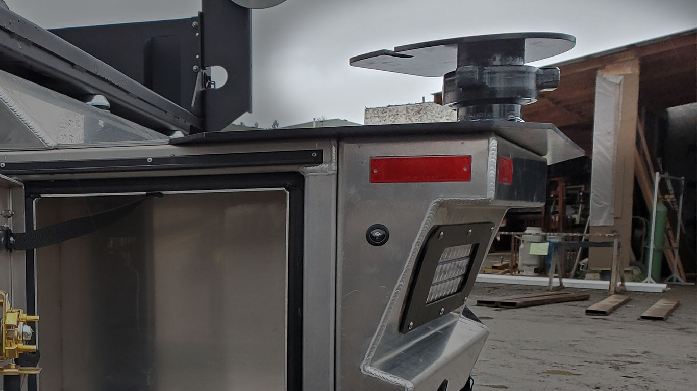 Weld-On Quick-Release Vise Mount Adapter - Image 6